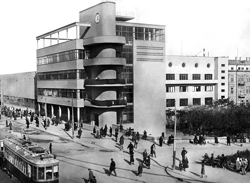 Soviet Modernism in Baku