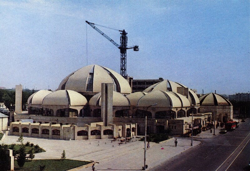 Soviet Modernism in Baku