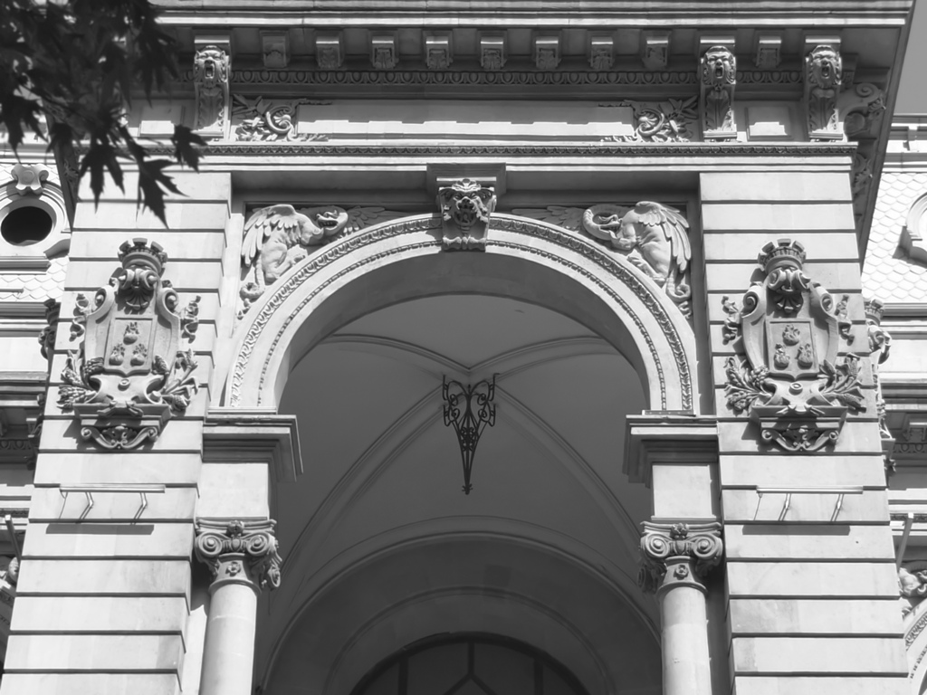 Art-Nouveau Architecture in Baku and Mascarons of Baku