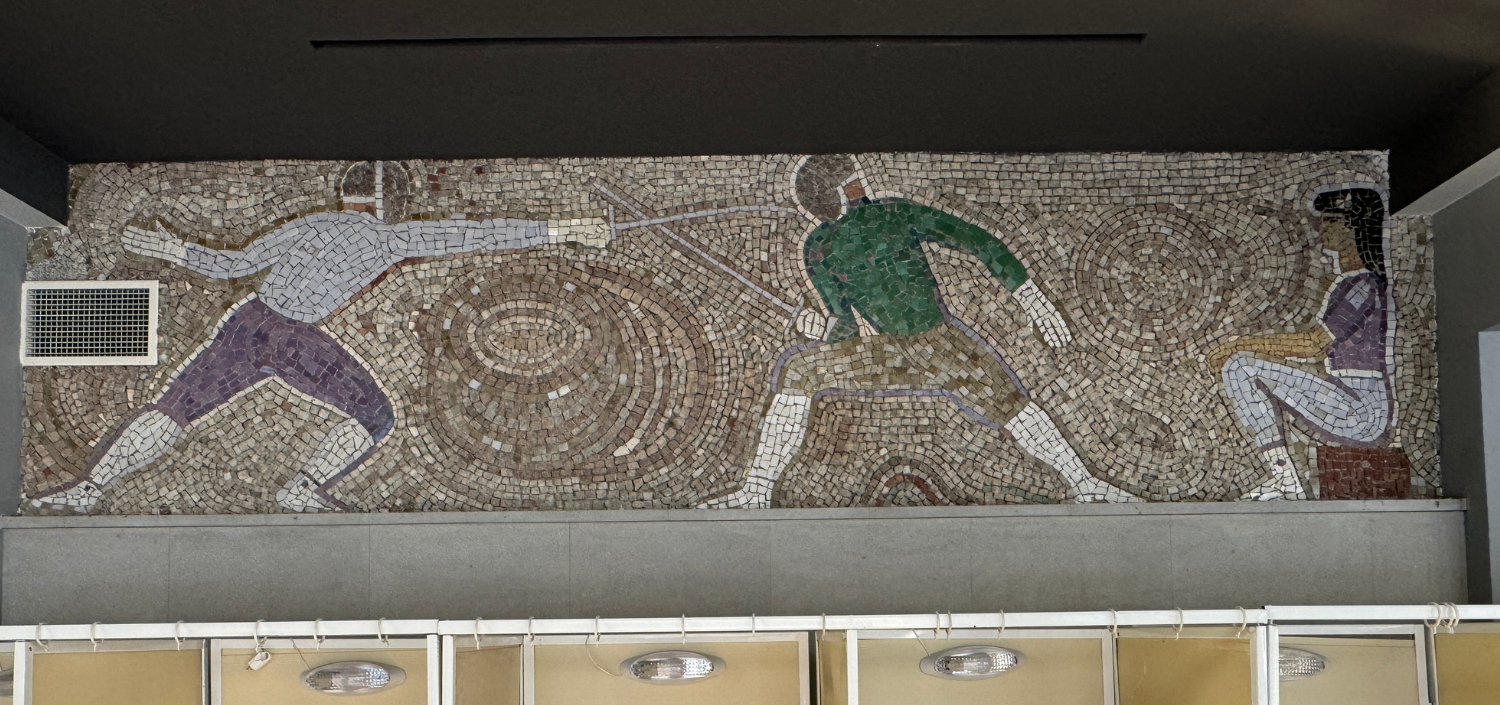 Azərbaycan Texniki Universitetinin İdman Kompleksi foyesində ki mozaika kompoziyaları. Müəllif/Rəssam: Hacıbala Rəcəbov. Şəkil: Qanı Nəsirov